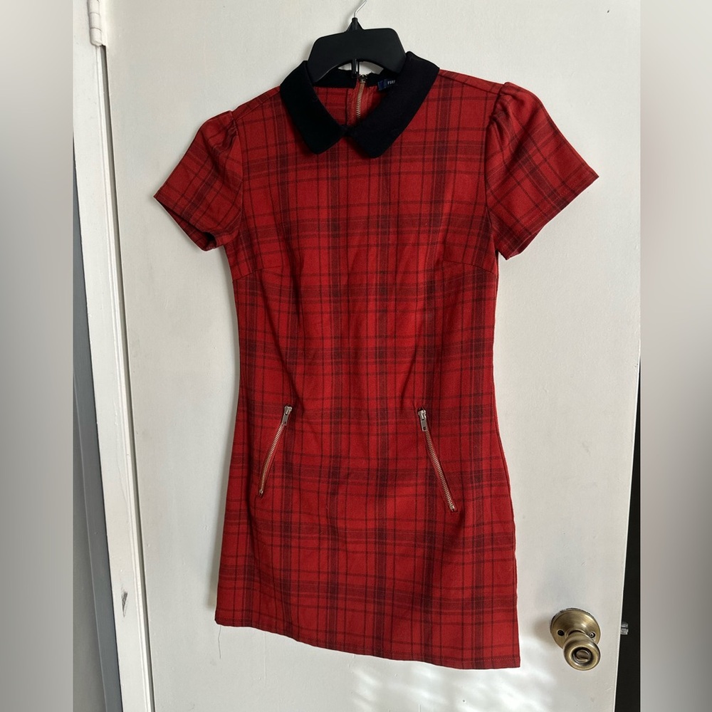 Plaid gingham dress with collar